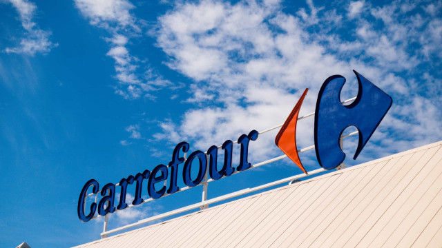 Carrefour tem 7 lojas fechadas pelas enchentes no Rio Grande do Sul