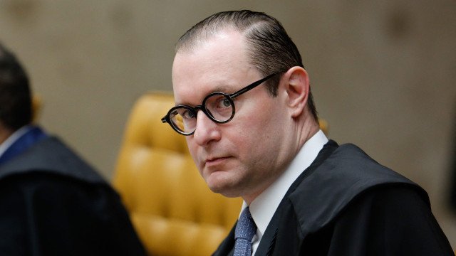 Zanin suspende por 60 dias decisão que reonerou folha de pagamentos