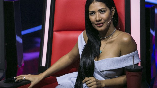 Simaria responde sobre a vida amorosa para os fãs