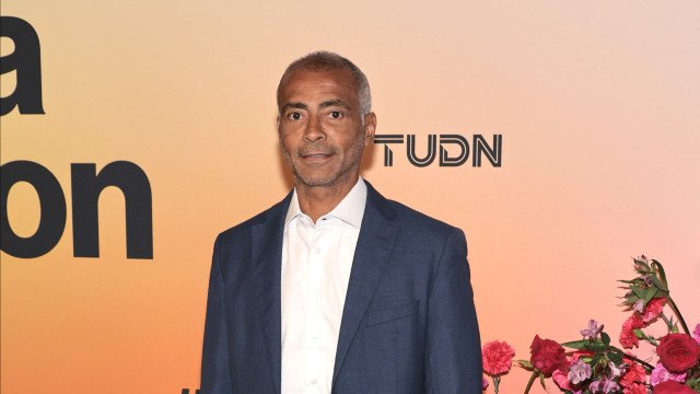 Romário parabeniza diretoria por tirar camisa 10 de Gabigol