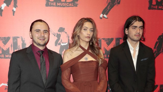 Herança de Michael Jackson congelada: herdeiros e mãe ficam sem dinheiro