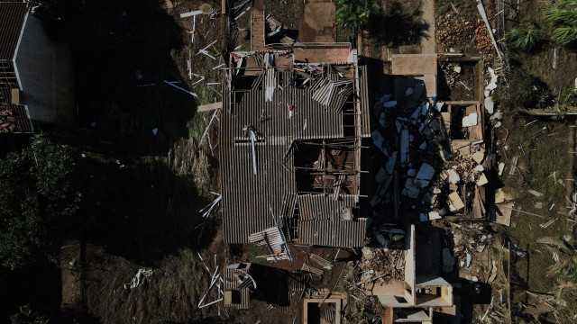 RS faz alerta para onda de frio,temporais e inundações e pede que nínguém volte às áreas afetadas