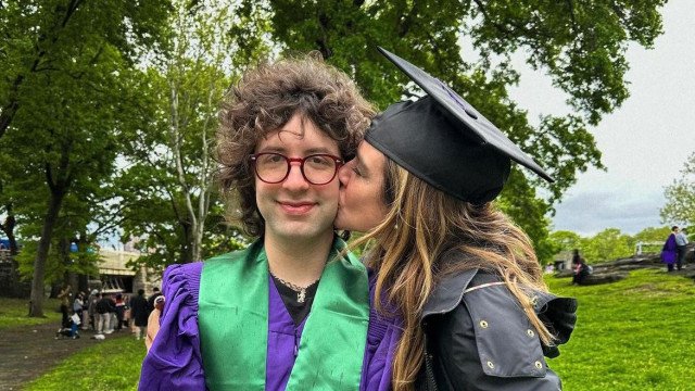Luciana Gimenez comemora formatura do filho, Lucas Jagger, na Universidade de Nova York