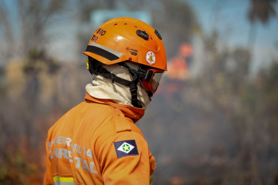 Corpo de Bombeiros Militar de Mato Grosso combate 19 incêndios florestais em operação estadual