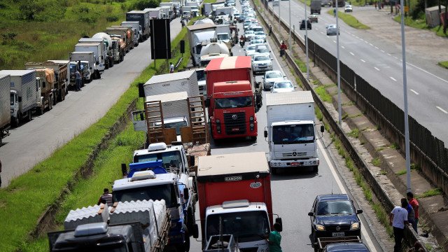 Transporte de passageiros cresce 10,2% na margem em abril, afirma IBG