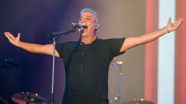 Após internação, Lulu Santos recebe o diagnóstico de dengue e remarca shows