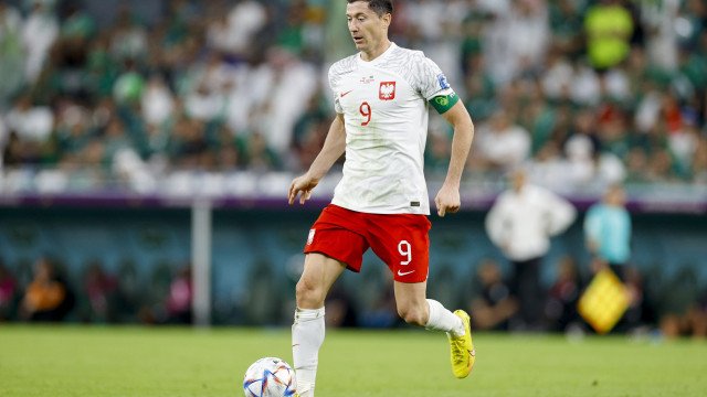 Lewandowski se machuca e vira desfalque da Polônia em estreia na Eurocopa