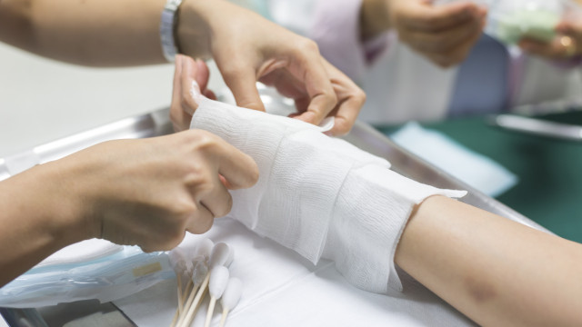 Queimadura causa 14 mil internações no SUS de crianças e adolescentes