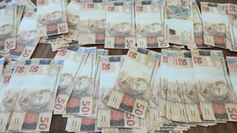 Polícia de Sinop prende jovem em flagrante por golpe com notas falsas