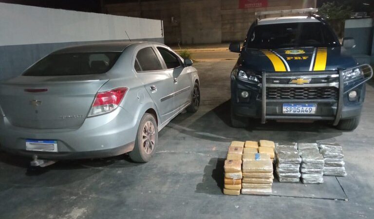 PRF apreende 93 kg de maconha em fiscalização na BR 163, em Peixoto de Azevedo