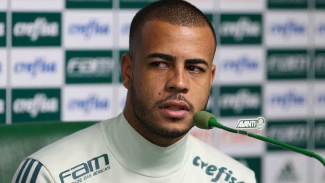 Murilo e Mayke sofrem lesões e aumentam lista de desfalques do Palmeiras