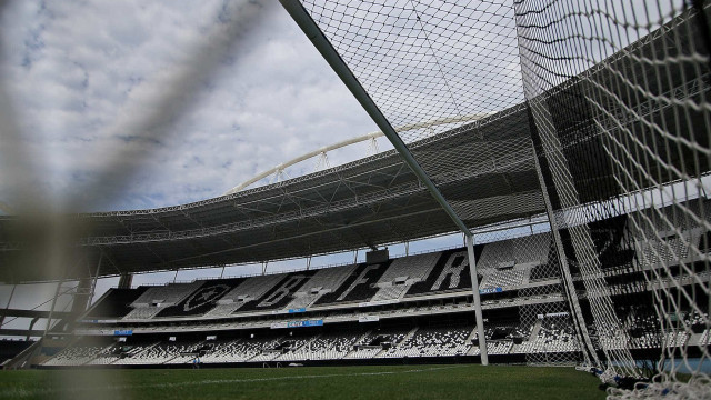 Botafogo acata pedido do Vasco e clássico com o Fluminense será no Engenhão
