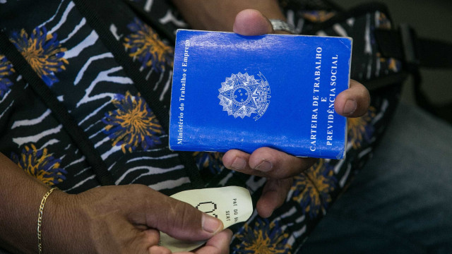 Geração de vagas no Caged de junho é puxada pelo setor de serviços, com 87.708 postos criados