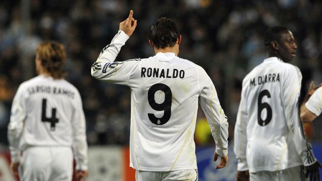 Mbappé herda camisa 9 do Real Madrid. Lembra-se dos antecessores?