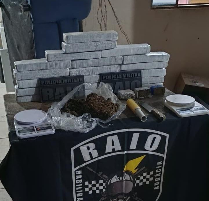 Operação da Polícia Militar apreende 30 tabletes de maconha e resgata criança em Sinop