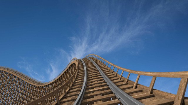 Mulher sobrevive ao ser projetada de montanha russaem MG: "Milagre"