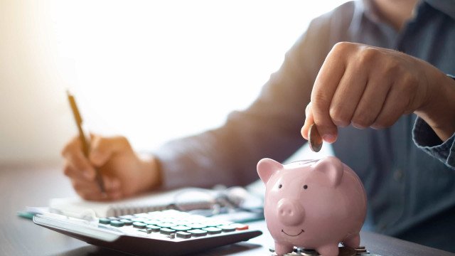 Renda fixa cresce mesmo com queda na Selic, e especialistas indicam melhores opções