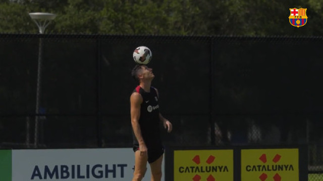 O ‘show’ de Robert Lewandowski no treino do Barcelona ; veja