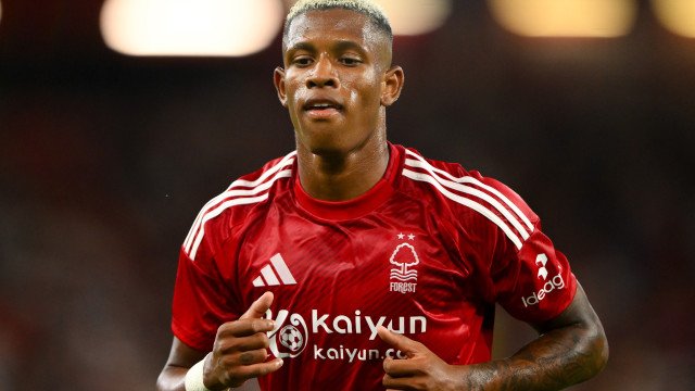 Milan avalia a contratação de Danilo, ex-volante do Palmeiras