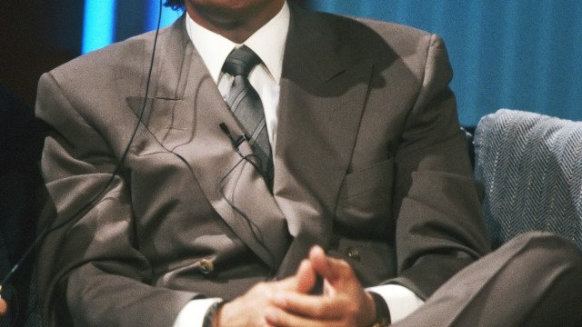 Morre Alain Delon, eterno galã francês, aos 88 anos