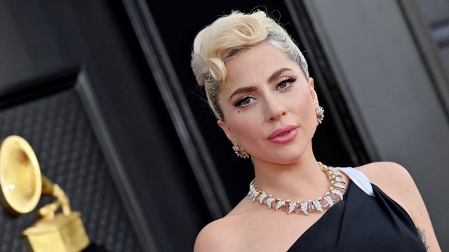 Lady Gaga reage a grupo de Facebook de ex-colegas: ‘Nunca será famosa’