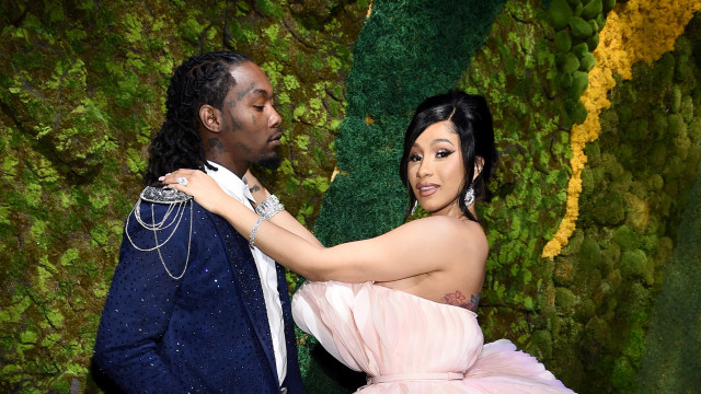 Offset acusa Cardi B de traição enquanto estava grávida; cantora rebate