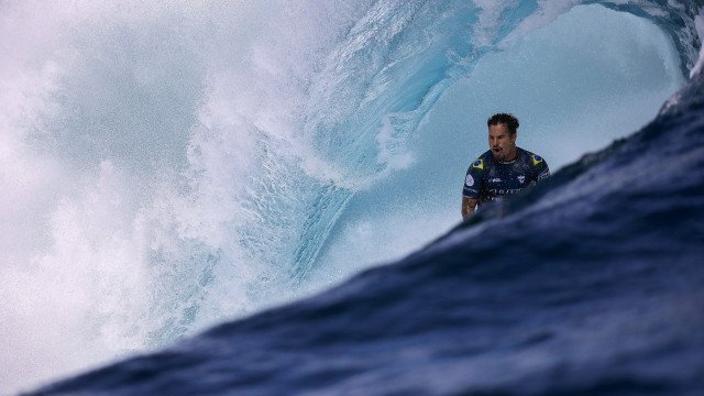 Surfe: Italo escala montanha e fica no quase após polêmica e torcida contra