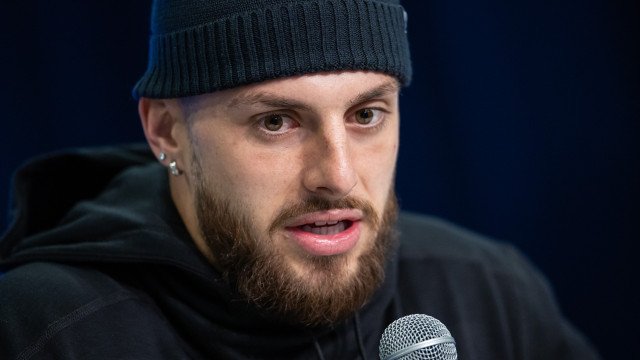 Jogador do San Francisco 49ers recebe alta após levar tiro no peito em tentativa de assalto