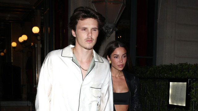 Filho de David Beckham, Cruz Beckham está namorando cantora brasileira