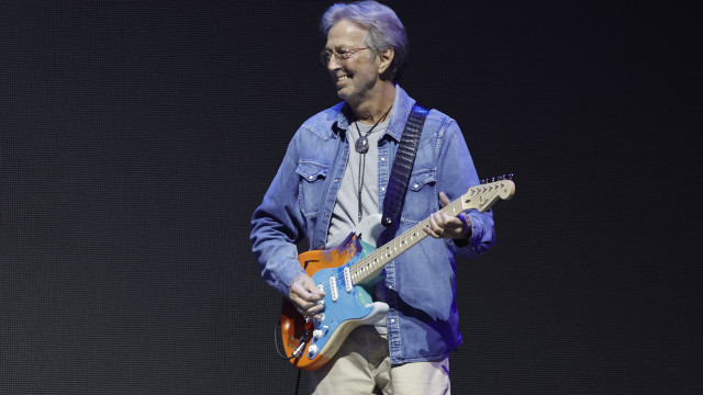 Eric Clapton prova ser o rei da guitarra e faz um show monumental em São Paulo