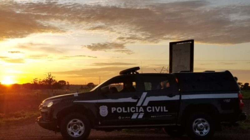 Polícia Civil cumpre mandado de prisão contra foragido envolvido em crimes de roubo de veículos