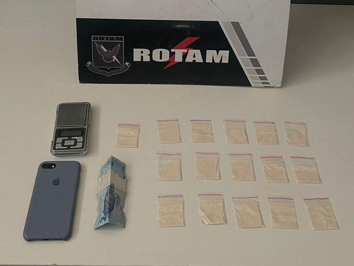 Rotam prende jovem por tráfico de drogas em Várzea Grande