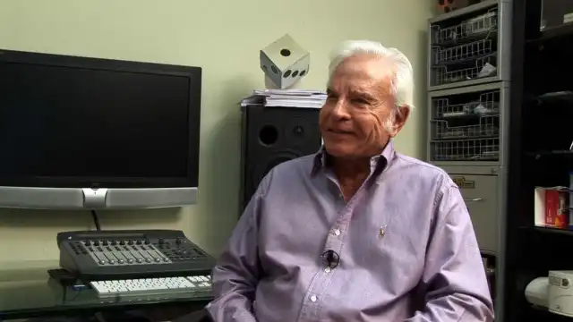 Após batalha judicial com os filhos, Cid Moreira será enterrado ao lado de ex-mulher