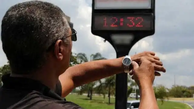 Governo decide descartar horário de verão em 2024