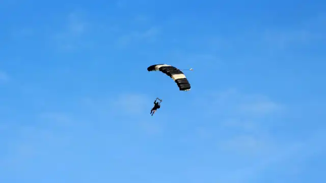 Comandante do Bope de Goiás morre após sofrer acidente com paraquedas