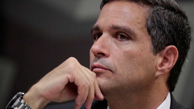 Campos Neto fala em ‘choque fiscal positivo’ para reduzir juros