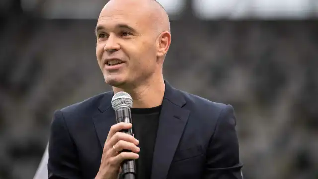 Iniesta sonha em treinar o Barcelona: "É um desafio incrível"