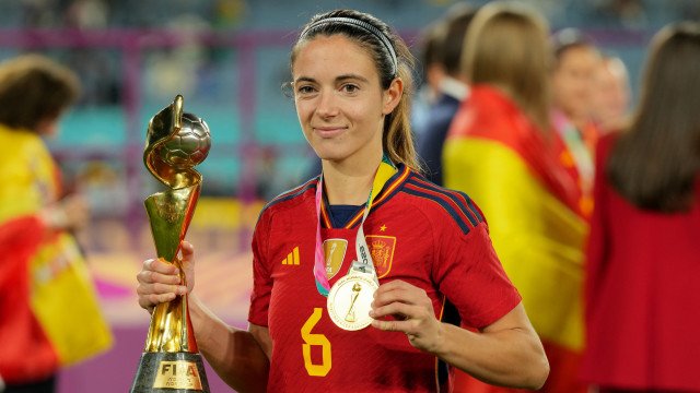 Aitana Bonmatí é novamente premiada com a Bola de Ouro