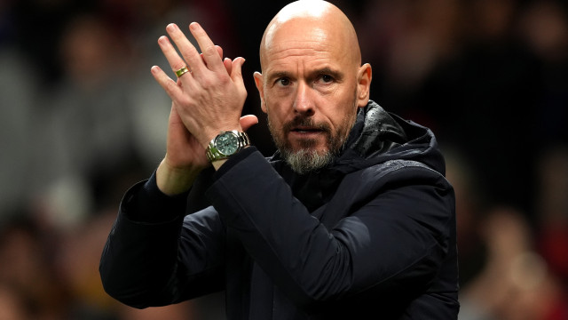 Erik ten Hag sob risco de demissão no Manchester United; Allegri cotado