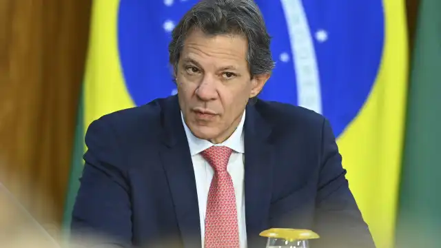 Mais de 2.000 bets ilegais serão derrubadas a partir desta sexta-feira, diz Haddad