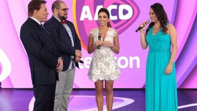 Teleton tem homenagem a Silvio Santos e participação de Eliana após saída do SBT