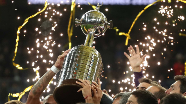 Troféu da Libertadores é renovado e ganha espaço para os próximos oito campeões