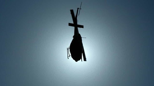 Helicóptero da Globo faz pouso de emergência ao vivo após colisão com ave