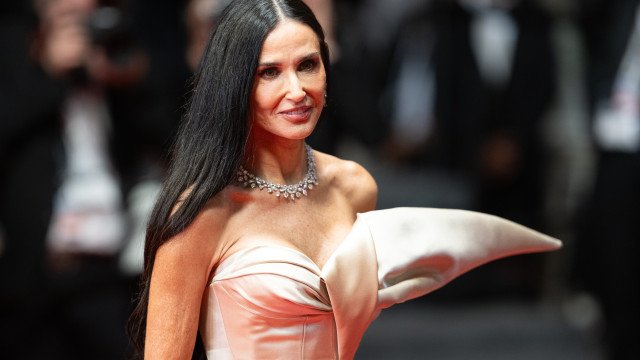 Demi Moore revela distúrbio alimentar após pedirem para ela perder peso