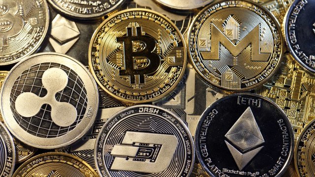 Criptomoedas: bitcoin volta a subir, e fica acima de US$ 100 mil, com nomeações de Trump