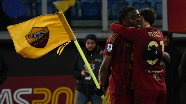 Roma dá fim à ‘quarentena’ e volta a ganhar no Campeonato Italiano