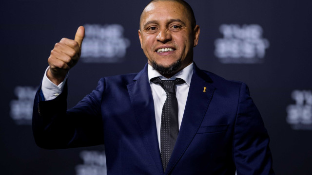 Roberto Carlos nega estar morando no CT do Real Madrid e pode acionar TV espanhola na Justiça