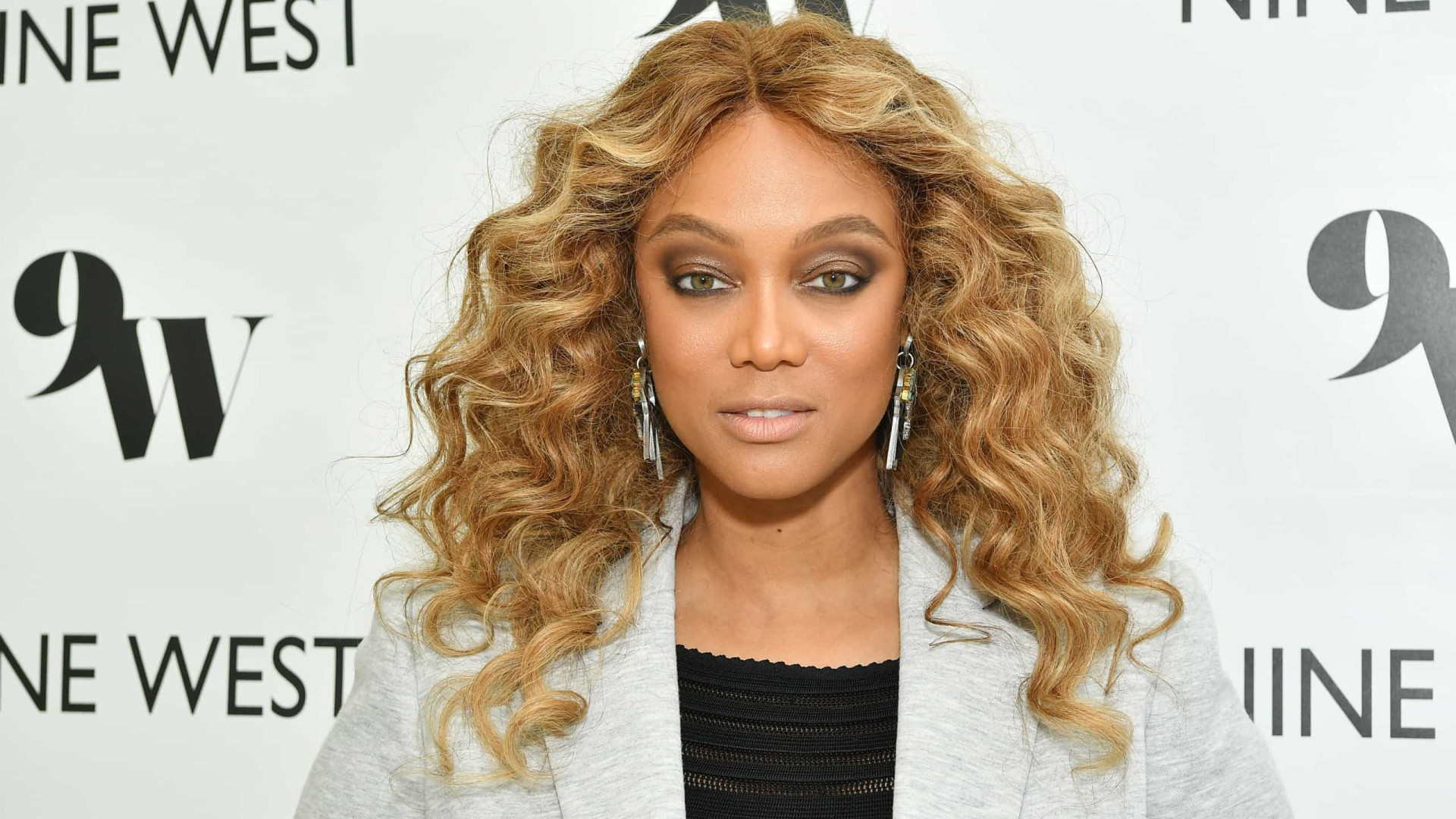 Tyra Banks revela ter perdido casa em incêndios na Califórnia