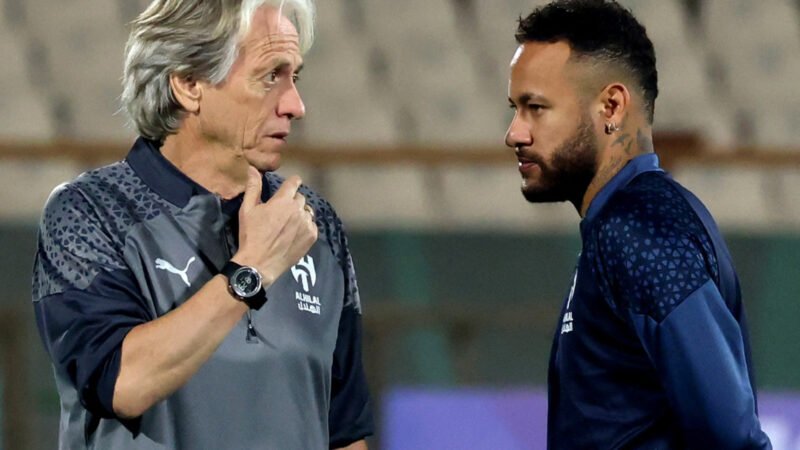 ‘Fisicamente não tem conseguido acompanhar a equipe’, diz Jorge Jesus sobre Neymar