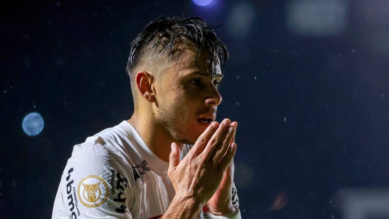 Romero presta apoio a Augusto Melo e pede ‘mentalidade vencedora’ no Corinthians